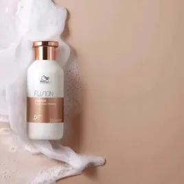 wella-professionals-fusion-szampon-regenerujacy-wlosy-zniszczone-1000ml