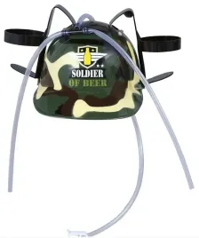 kask-dla-spragnionych-moro-soldier-of-beer-podajnik-do-napojow