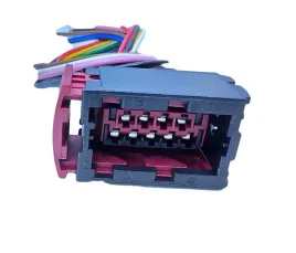 wtyczka-pompy-wspomagania-sterownika-peugeot-renault-citroen-9pin