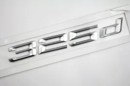 emblemat-napis-325d-chromowany-do-bmw
