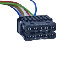 wtyczka-przejsciowka-wiazka-panelu-szyb-lampy-instalacji-iveco-scania-man