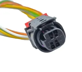 wtyczka-instalacji-4pin-drzwi-klamki-seat-skoda-audi-vw-3c0973704
