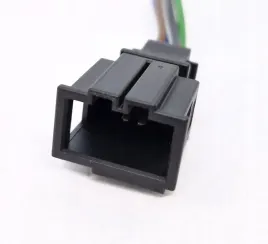 wtyczka-vag-vw-seat-skoda-audi-4pin-3b0972732