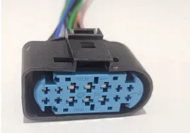 969388-wiazka-wtyczka-lampy-przod-ford-escape-kuga-focus