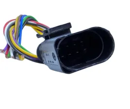 wiazka-wtyczka-instalacji-audi-seat-skoda-pdc-8pin-zlacze