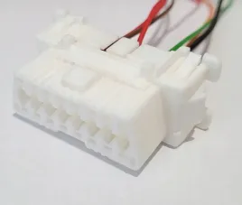 nowa-wtyczka-kostka-obd-zlacze-diagnostyczne-16pin-totota-lexus-mazda