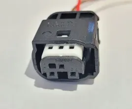 wtyczka-czujnika-pdc-bmw-e39-e60-3pin-e63-wiazka-e46-e90-parkowania-cofania