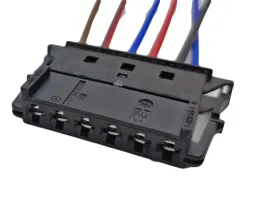 wtyczka-wiazka-lampy-tyl-kostka-zestaw-naprawczy-mercedes-sprinter-oe