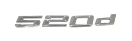 bmw-emblemat-520d-napis-litery-na-klape