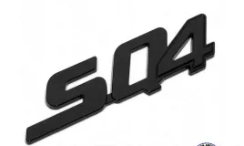 naklejka-na-samochod-maserati-napis-na-klape-bagaznika-litery-emblemat-sq4