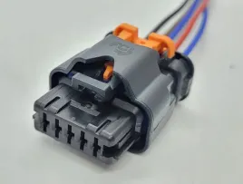 wtyczka-alternatora-peugeot-citroen-renault-5pin