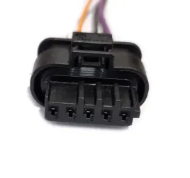 wtyczka-przeplywomierza-bmw-mercedes-5pin-g30-m271-e60-525-f10-f30-g01-g30