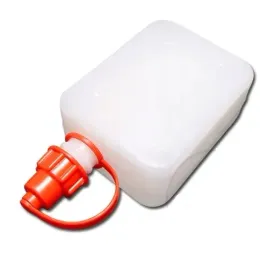 kanister-z-tworzywa-do-paliwa-oleju-bagazu-05-l