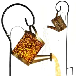 ogrodowa-lampa-solarna-dekoracyjna-konewka-led-wbijana-ozdoba-czujnik