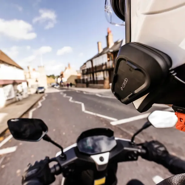 intercom-cardo-spirit-single-interkom-1-kask-maksymalny-zasieg-400-m