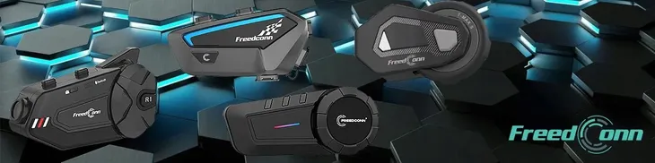 interkom-freedconn-fx-black-single-intercom-pl-menu-dodatkowe-elementy-zestawu-kabel-dedykowany-kabel-usb-zestaw-montazowy