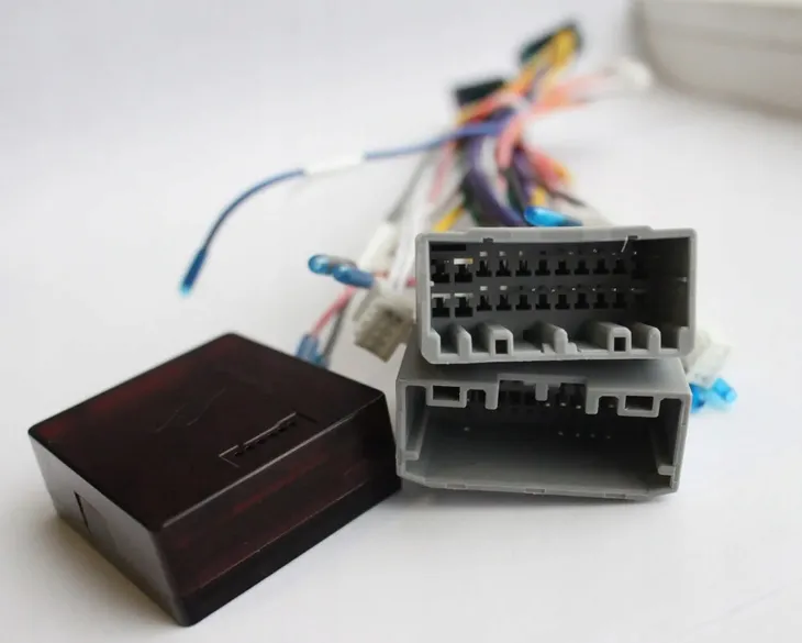 radio-nawigacja-chrysler-300c-2004-2011-android-bt-rodzaje-odtwarzanych-nosnikow-usb