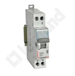 przelacznik-modulowy-z-punktem-neutralnym-i-0-ii-1p-32a-250v-legrand-412902