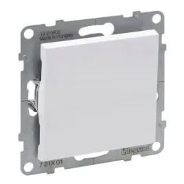 lacznik-1-bieg-bialy-10ax-ip20-zaciski-automatyczne-legrand-suno-721101