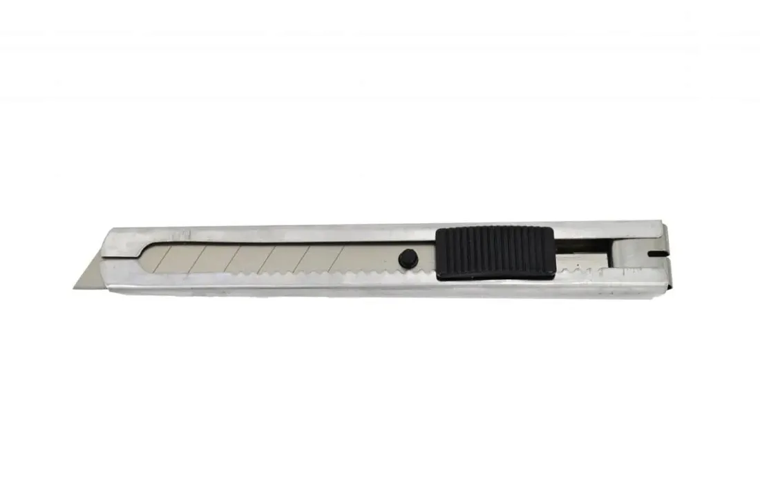 awtools-nozyk-do-tapet-18mm-sk5-aluminium