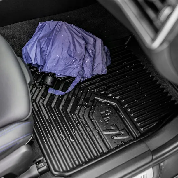 dywaniki-gumowe-korytka-no-77-opel-adam-2012-2019-hatchback-stan-opakowania-oryginalne