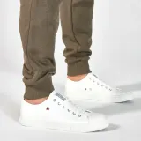 big-star-v174347-white-45-rozmiar-uk-9-5