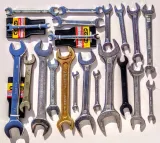 zestaw-kluczy-oczkowych-odgietych-vorel-12-szt-6-32-mm-stal-weglowa-marka-vorel