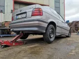 jack-point-bmw-3-e36-strona-zabudowy-lewe-prawe