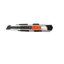 noz-do-tapet-wykladzin-tapeciak-metalowy-solid-black-tiger-18mm