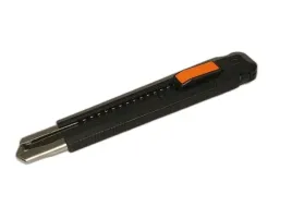 noz-do-tapet-wykladzin-tapeciak-solid-black-tiger-18mm
