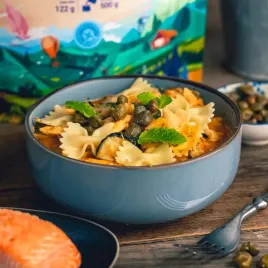 liofilizat-lyommy-makaron-farfalle-z-lososiem-500g