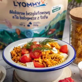 liofilizat-lyommy-makaron-bezglutenowy-a-la-bolognese-z-tofu-500g