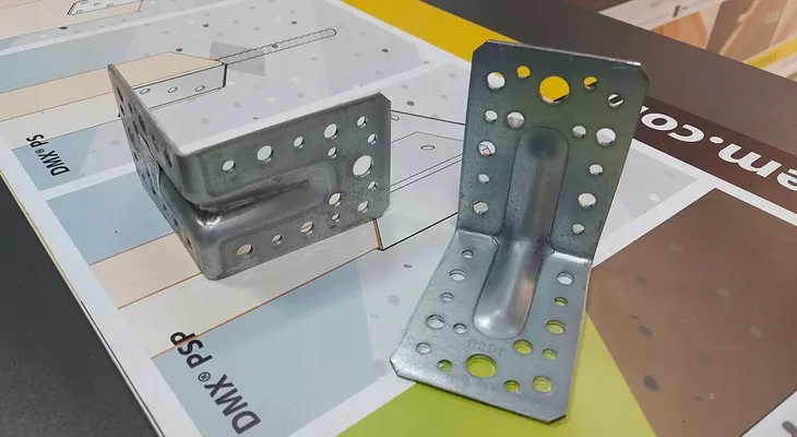 katownik-lacznik-ciesielski-montazowy-90x90x65-stan-nowy-kod-producenta-katownik-90x90x65-1