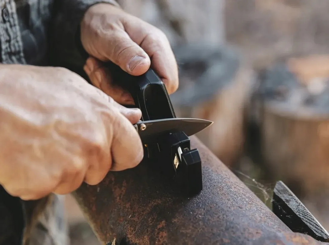 ostrzalka-pivot-pro-knife-and-tool-sharpener-stan-nowy