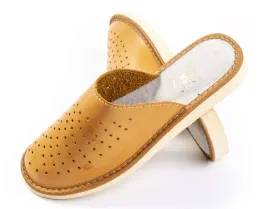 kapcie-damskie-pelne-pantofle-ze-skory-naturalnej-papcie-obuwie-r-38