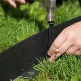 obrzeze-ogrodowe-10m-czarny-10cm-wysokie-trawnikowe-tworzywo-rolka-kotwy-dlugosc-1000-cm