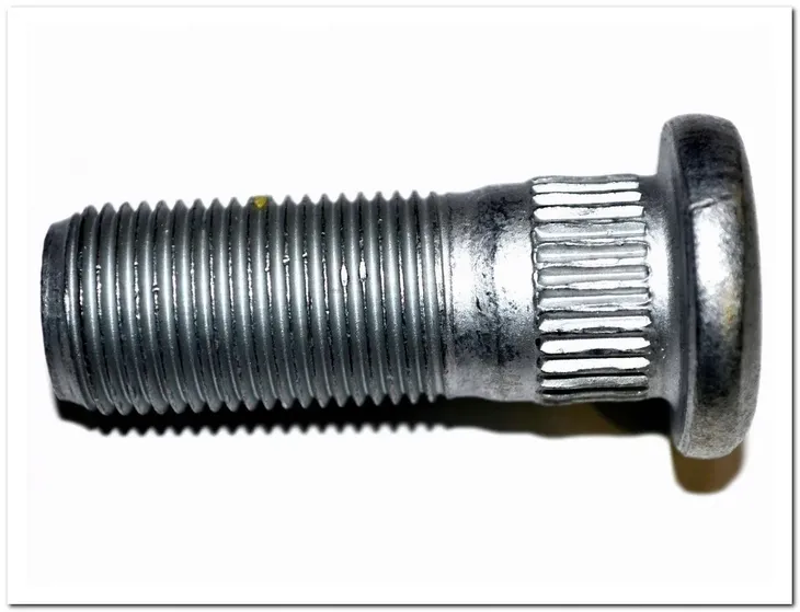 szpilka-kola-iveco-daily-06-liczba-sztuk-1-szt