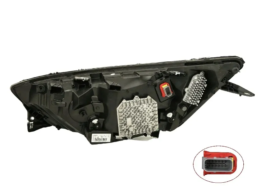 reflektor-ledowy-prawy-iveco-daily-19-stan-nowy