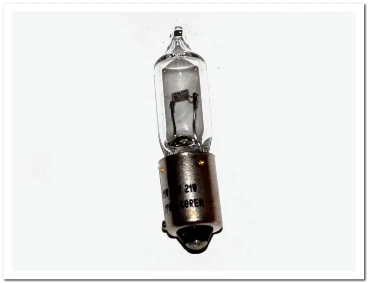 zarowka-h21w-24v-magneti-marelli-model-002051200000