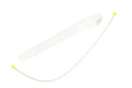 wlew-zbiornik-spryskiwacza-renault-trafic-01-