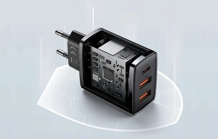 ladowarka-sieciowa-baseus-2xusb-usb-c-pd-3a-30w-prad-wyjsciowy-3000-ma
