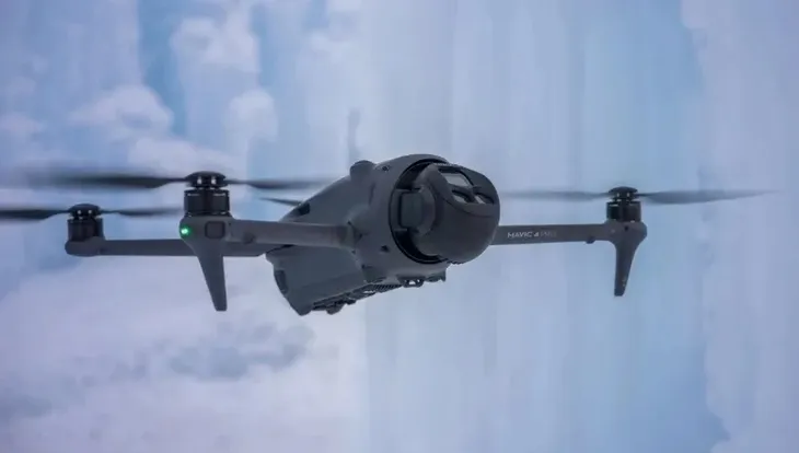 dron-dji-mavic-4-pro-6k-60fps-hdr-kod-producenta-6937224109933