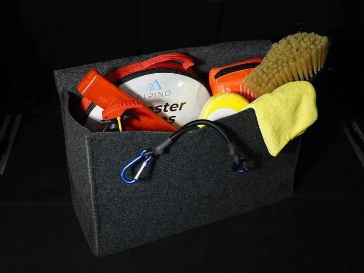 torba-premium-na-akcesoria-do-samochodu-organizer-stan-nowy-waga-z-opakowaniem-1-kg