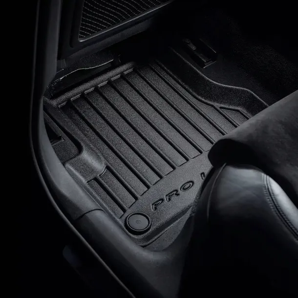 dywaniki-samochodowe-pro-line-renault-clio-e-tech-v-od-2019-hatchback-stan-nowy-producent-frogum