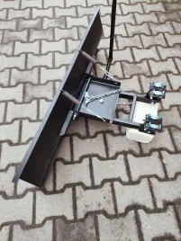 plug-odsniezarka-traktorek-quad-kosiarka