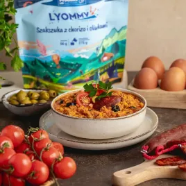 liofilizat-lyommy-szakszuka-z-chorizo-i-oliwkami-275g