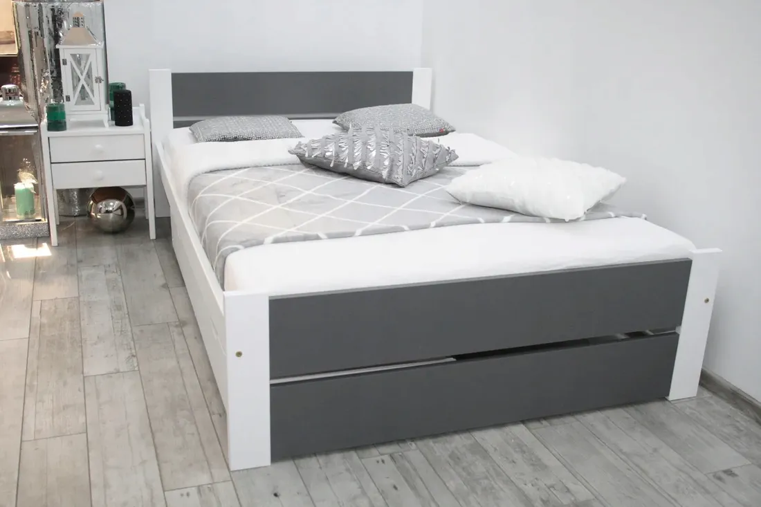 lozko-drewniane-lea-120x200-biale-szare-stelaz-materac-piankowy-stan-nowy