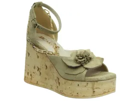 bezowe-sandaly-na-koturnie-carinii-b10161-skora-naturalna-zamszowa-r-39