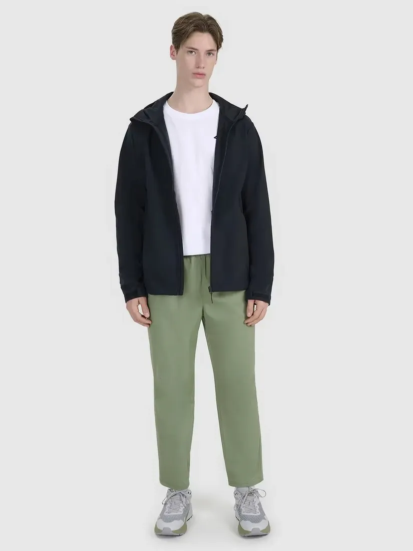 meska-kurtka-softshell-4f-czarny-20s-l