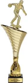 piekny-zloty-puchar-z-figurka-kregle-28-cm-grawer-gratis